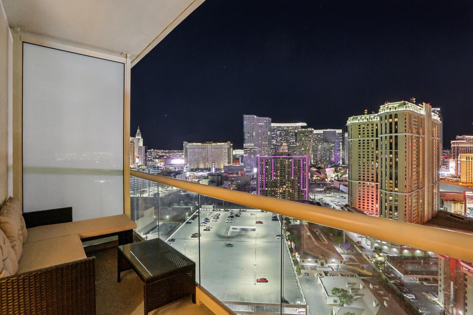 Mgm Signature Deluxe Balcony Strip View Suite Las Vegas Exteriér fotografie