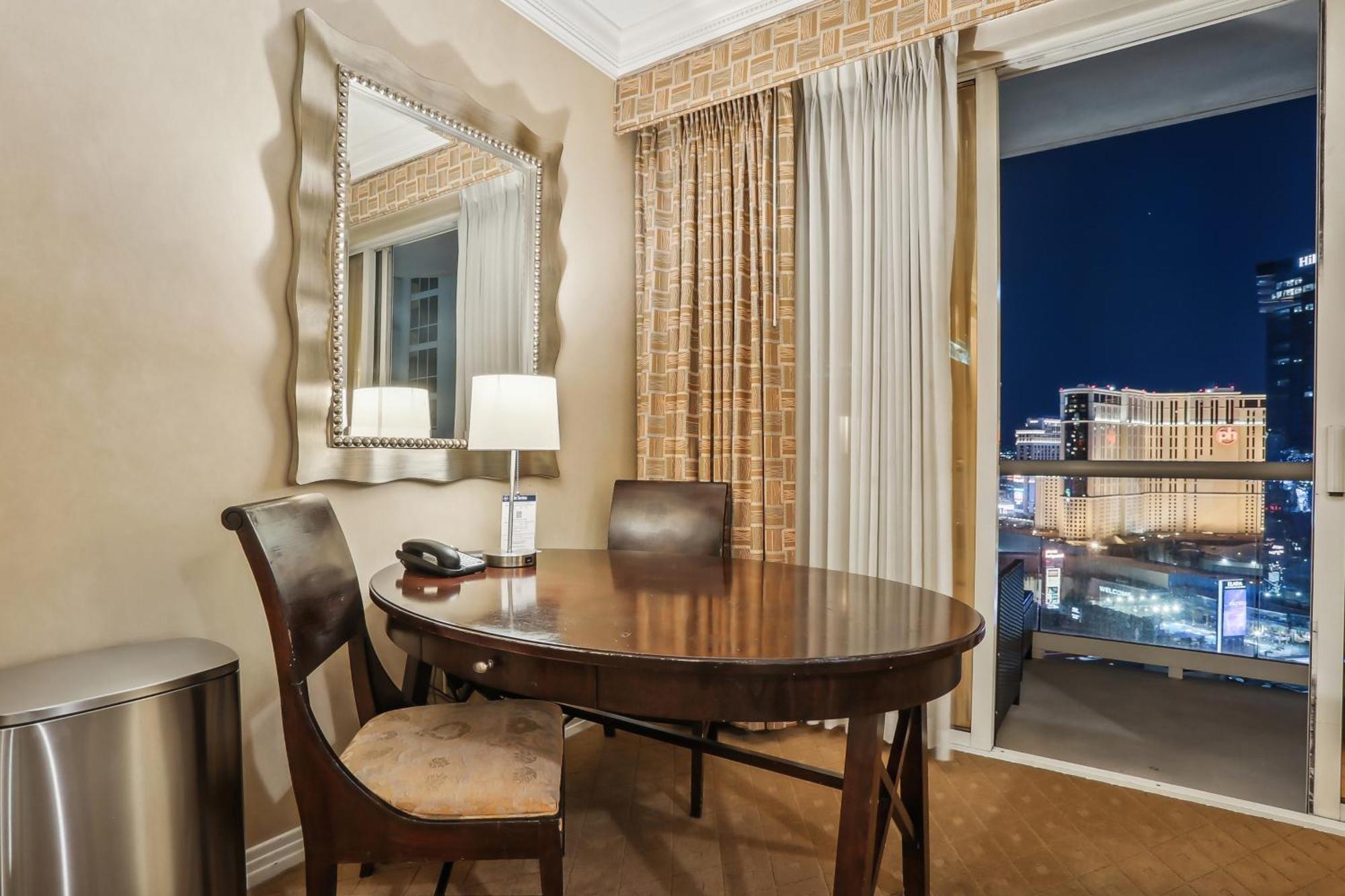 Mgm Signature Deluxe Balcony Strip View Suite Las Vegas Exteriér fotografie
